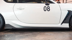 apr-performance-carbon-fiber-side-rocker-extensions-toyota-gr86-subaru-brz-2022-2022