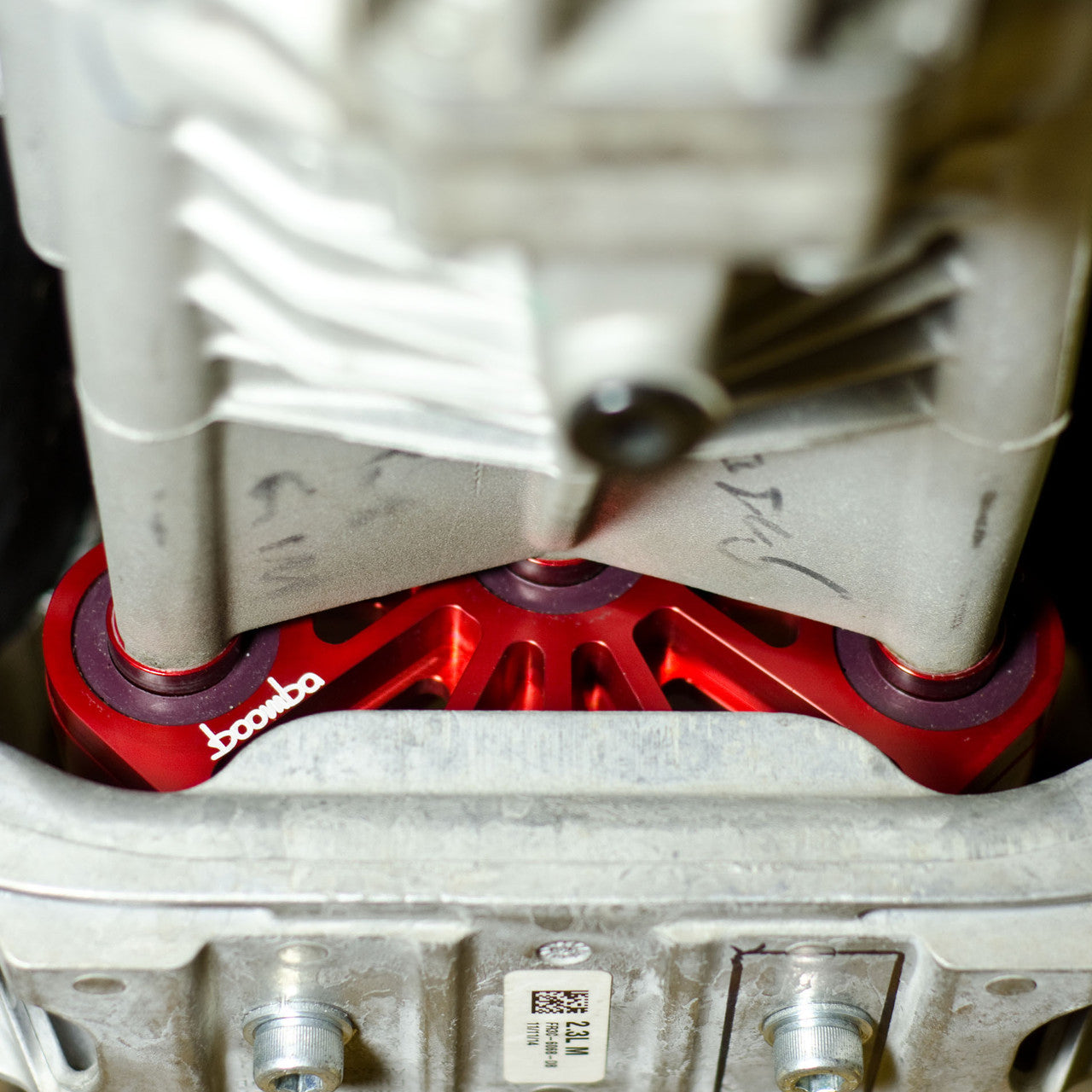 MUSTANG TRANSMISSION MOUNT