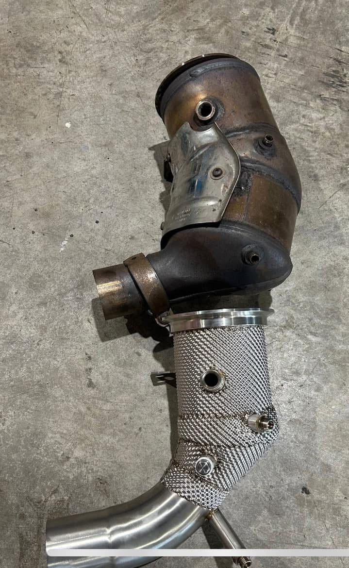 Performance DownPipe w/ heatshield (SS304)-  Porsche 911 992 Carrera / Carrera Turbo S 3.0T 3.8T.