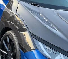 Vented Front Carbon Fiber Fender Set - Honda Civic FK7.