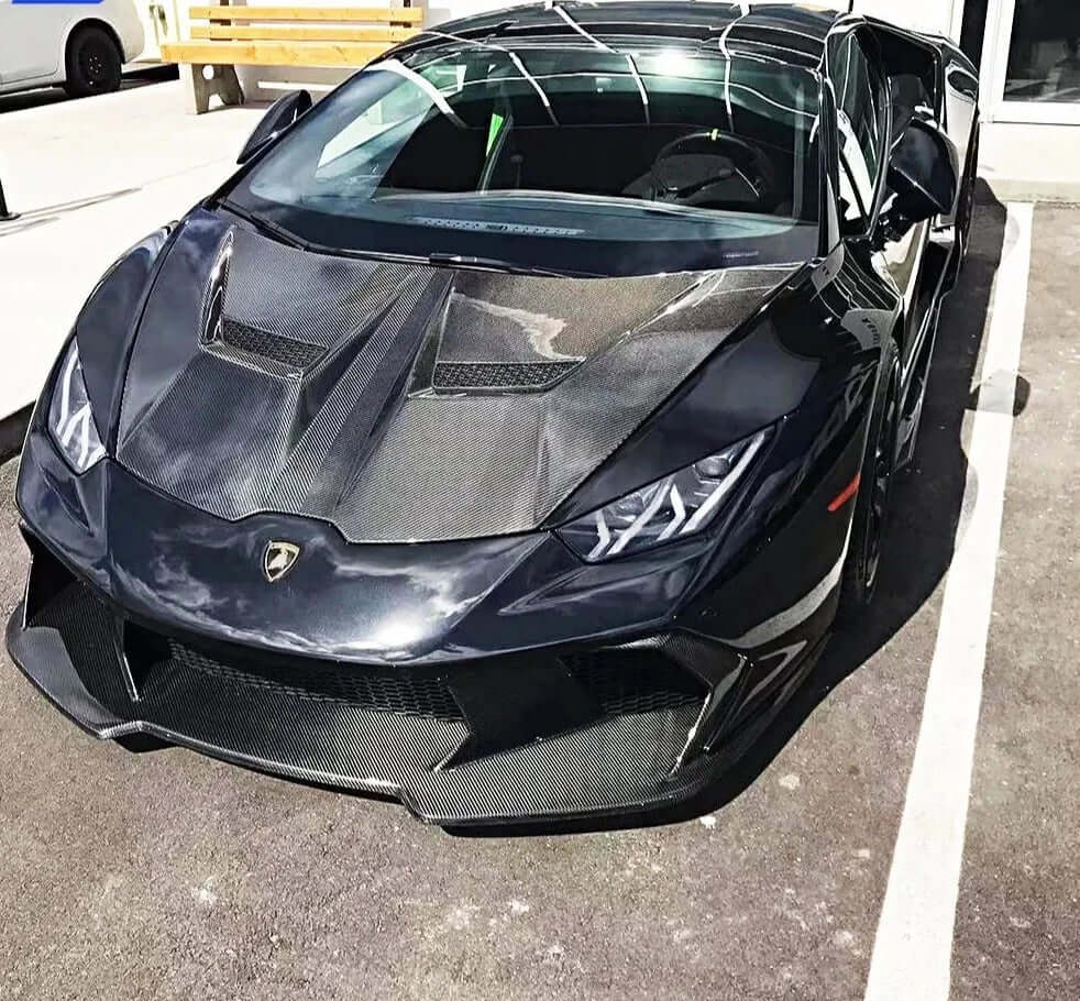 Carbon Fiber Vented Hood - Lamborghini Huracan.