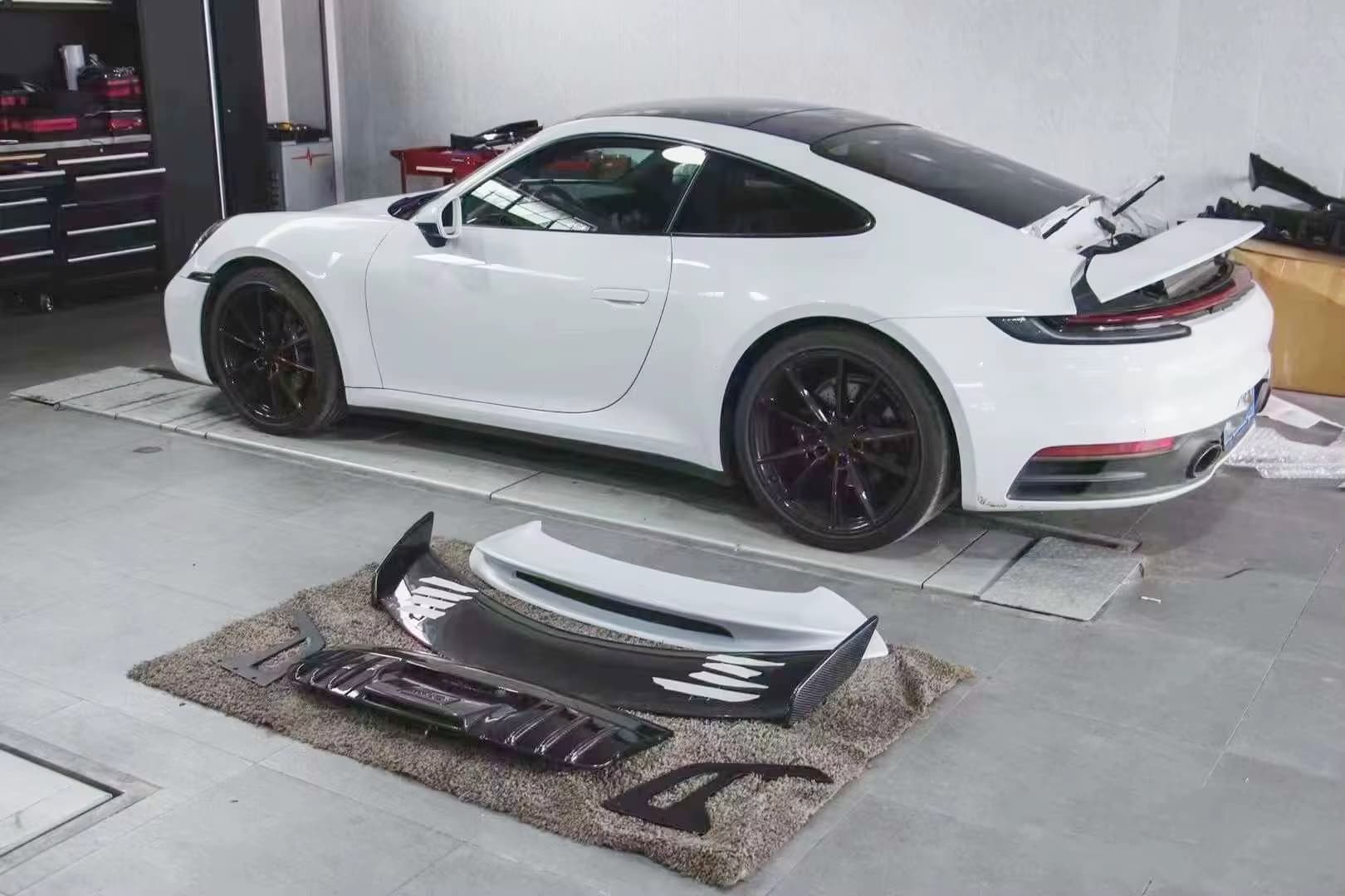 GT3 Style Wing Dry Carbon Fiber - Porsche 911 992 Carrera.