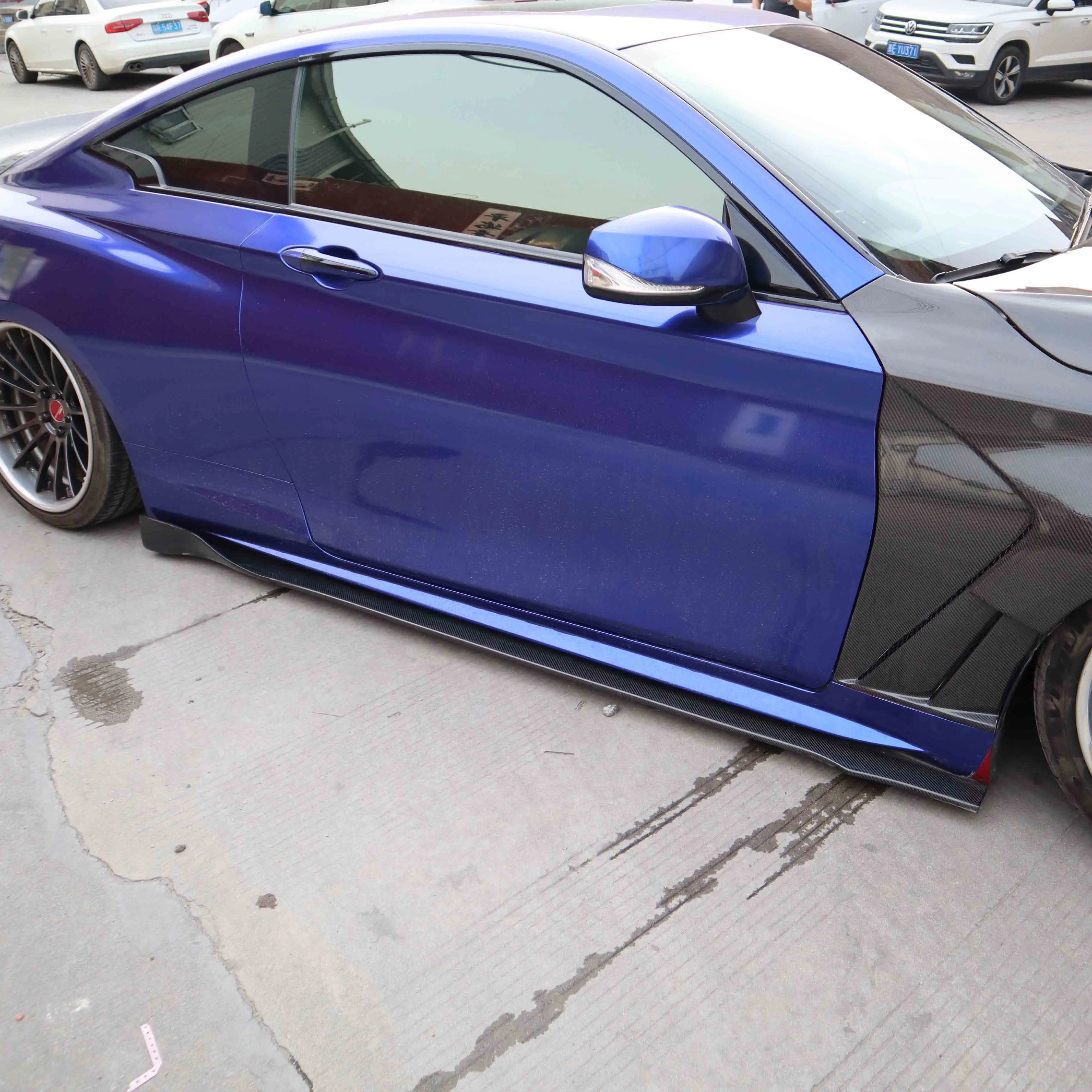 Carbon FIber Side Skirts - Infiniti Q60.