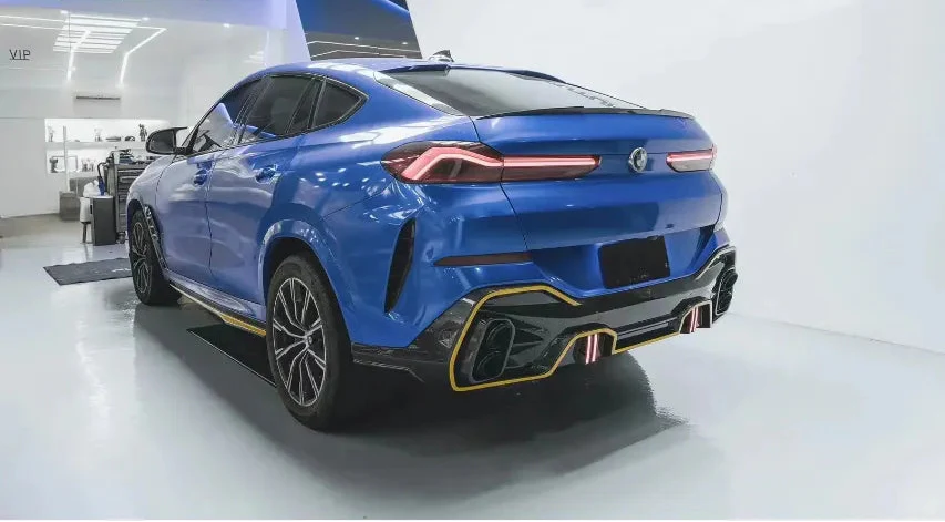 Carbon Fiber Rear Diffuser W/ LED - BMW X6 G06 M Sport.