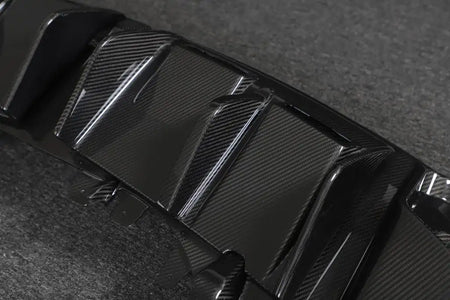 Prepreg Carbon Fiber Rear Diffuser - 2023+ R8 V10.