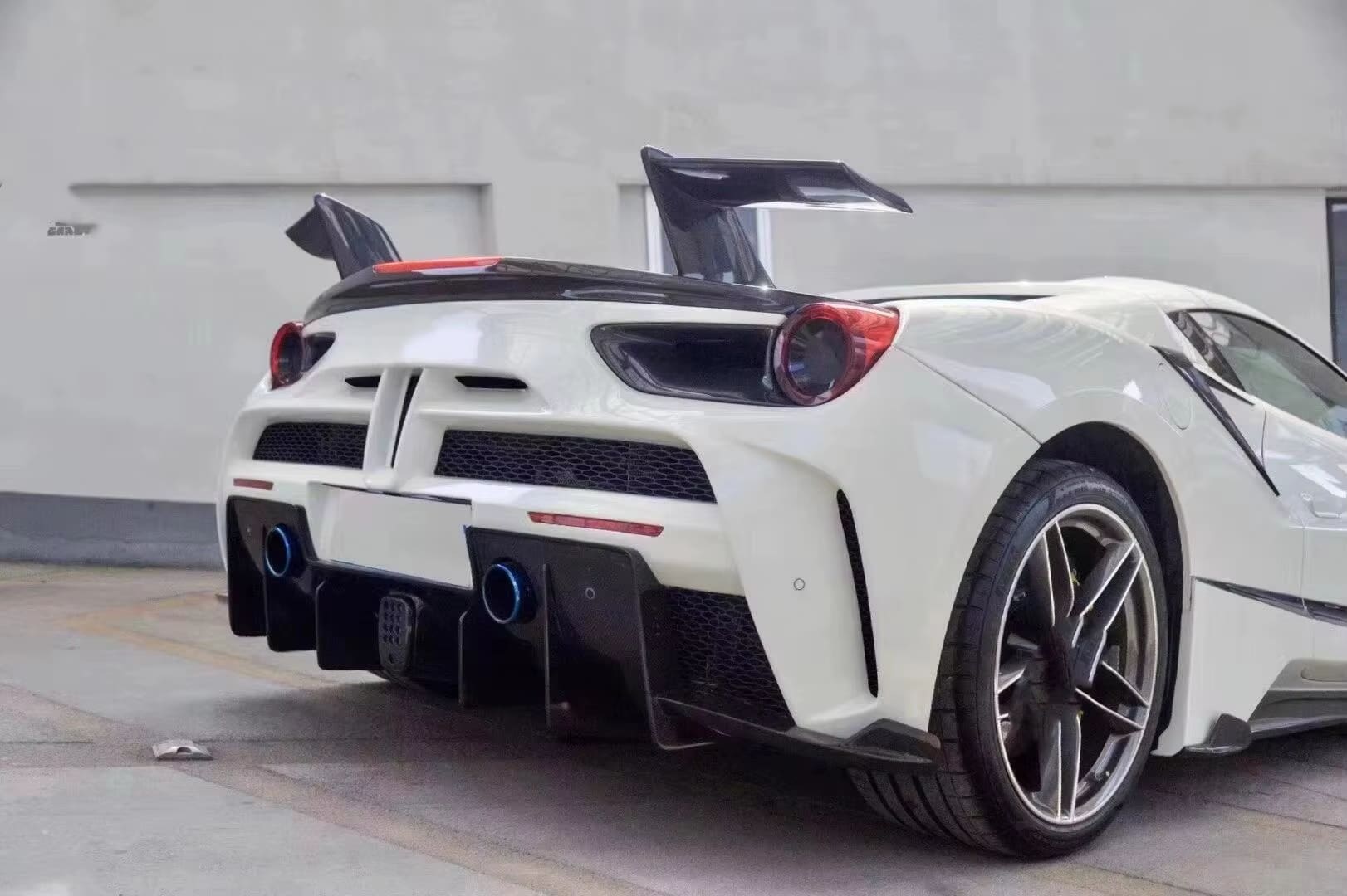 Carbon Fiber Rear Aero Wing - Ferrari 488.
