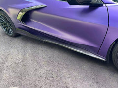 Carbon Fiber Side Skirts - Chevrolet Corvette C8.