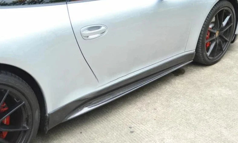 V style Carbon Fiber Side Skirt Extension - Porsche 911 Carrera 991 991.1/991.2 GT3 2012-2015.