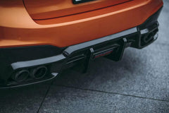 Dry Carbon Fiber Rear Diffuser W/ LED - BMW M5 F90 2018-2019.