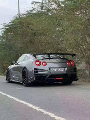 T Spec Style Carbon Fiber Rear Bumper w/ carbon Fiber Diffuser - Nissan R35 GTR.