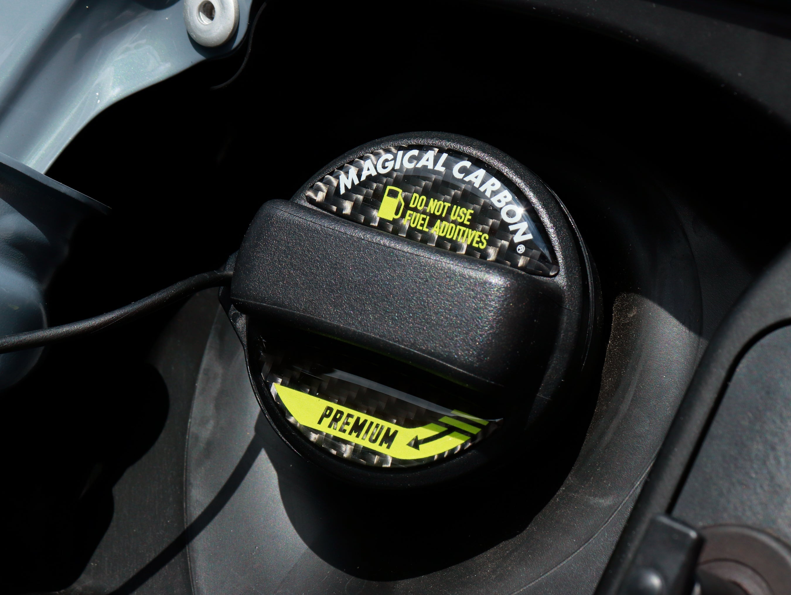 Hasepro Magical Carbon Fuel Cap Emblem