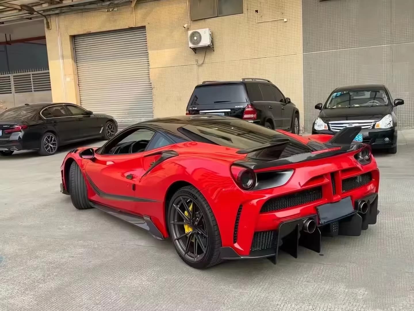 Carbon Fiber M Style Aerodynamic Full Body Kit - Ferrari 488 GTB 2015-2018.
