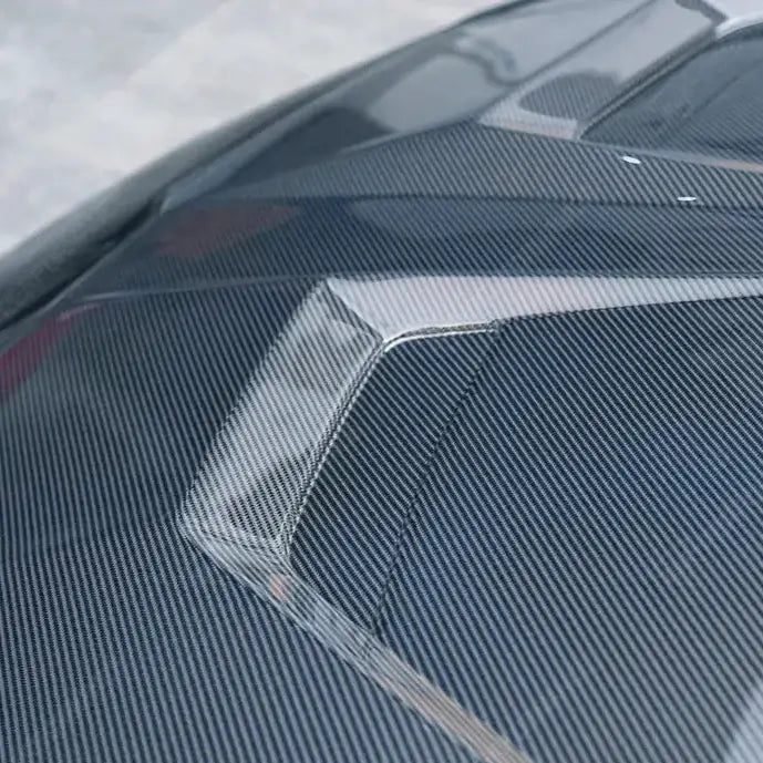 Carbon Fiber Vented Hood - Lamborghini Huracan.