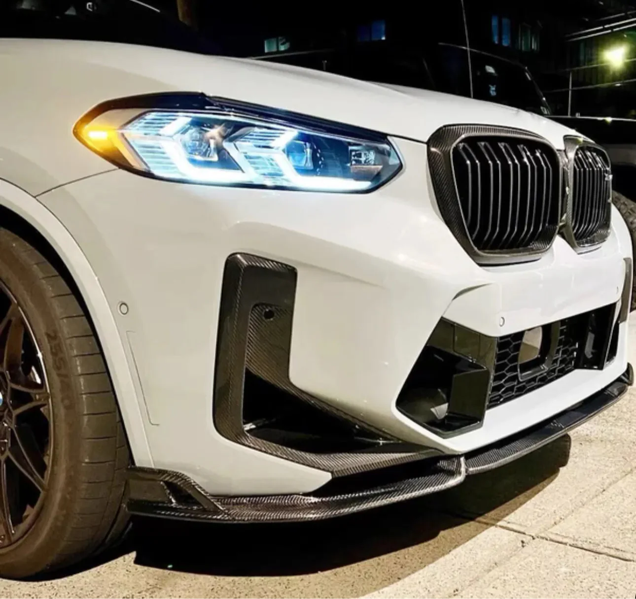 Carbon Fiber Front Bumper Lower Air Vent Duct - BMW X3M F97 X4M F98.
