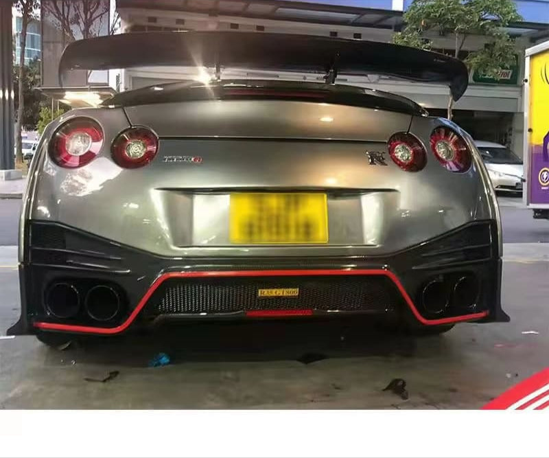 Nismo Style Carbon Fiber Complete Body Kit - Nissan R35 GTR.