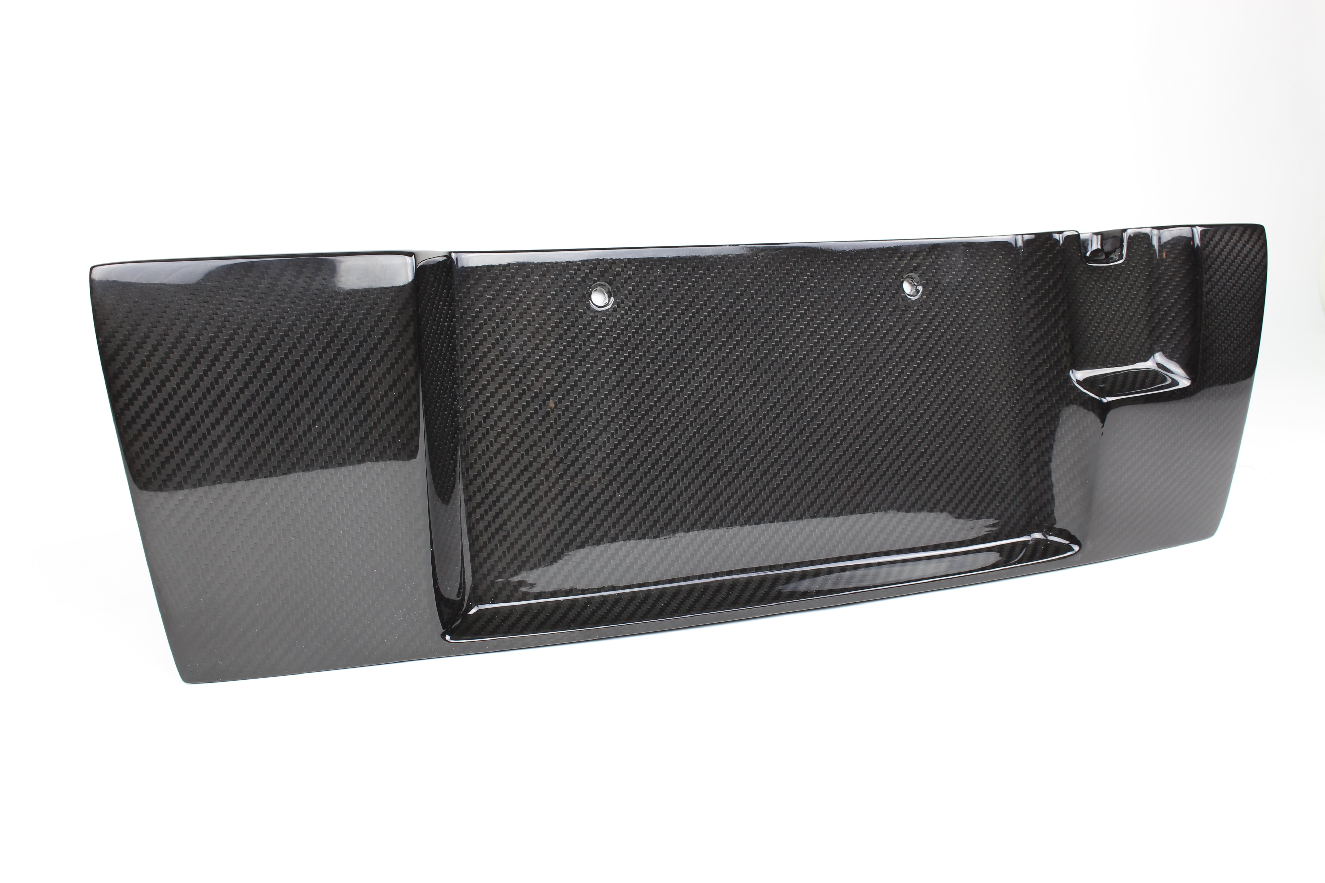 nissan-gtr-r35-license-plate-backing-2012-16