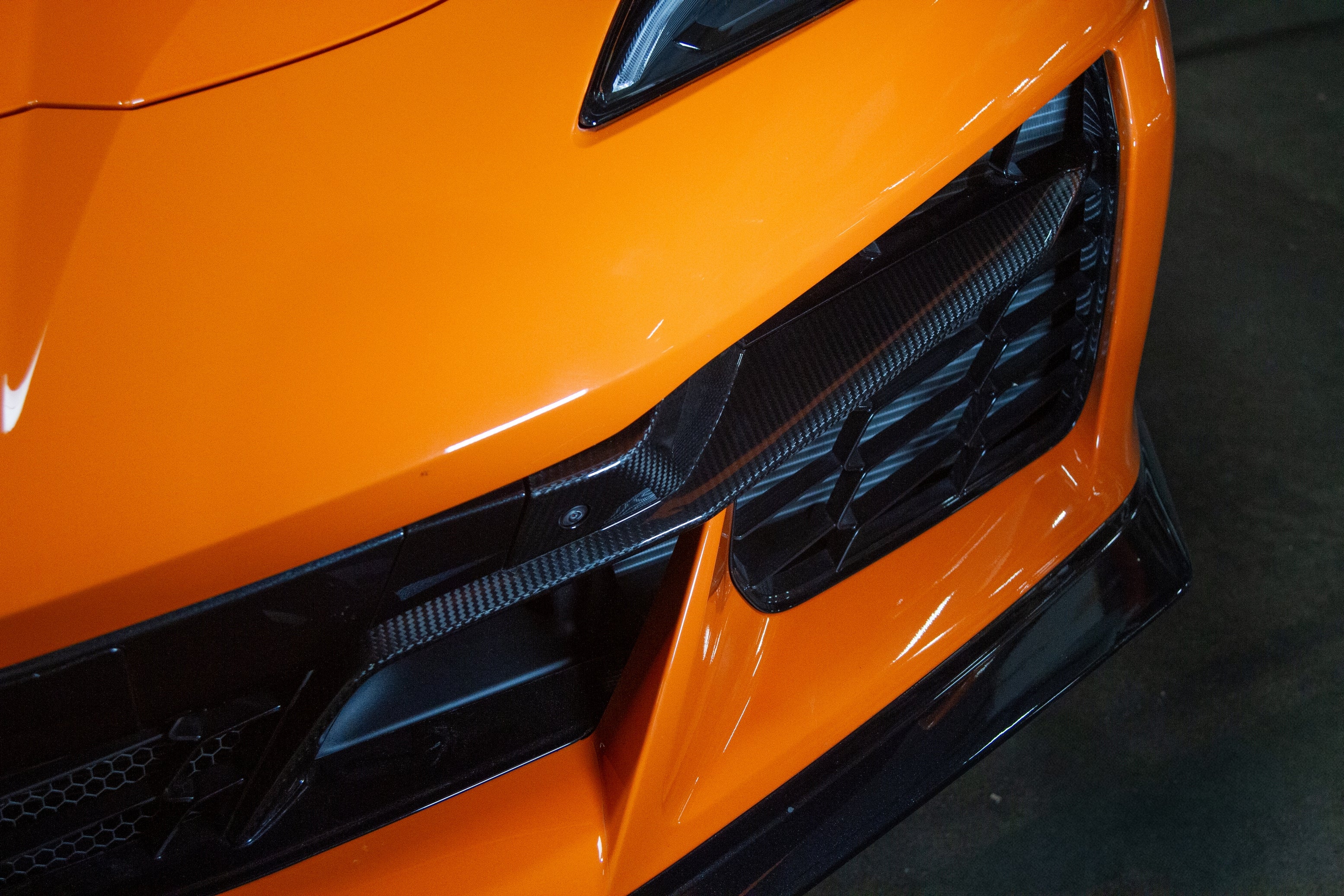 chevrolet-corvette-c8-z06-front-bumper-grill-inserts-2024-current-copy
