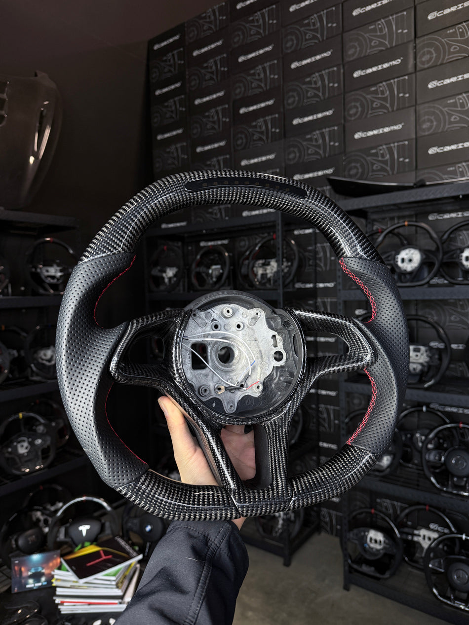 [Media/Test] McLaren Sport Series - Sequential RPM LED - Gloss Carbon - Perforated Leather - Red Stitching - No Stripe