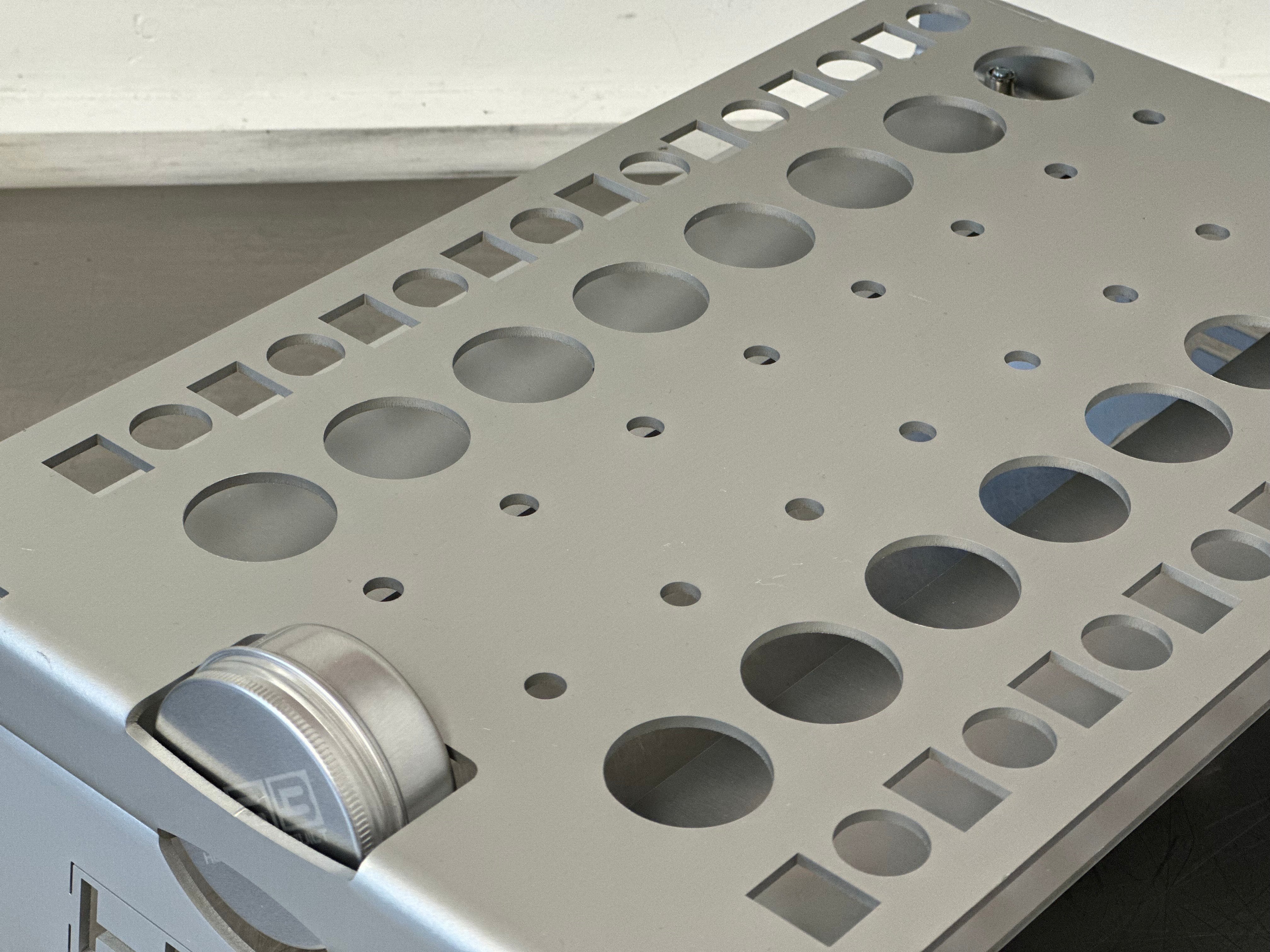 HRB MITSUBISHI 4G Valve train organizer tray - Top