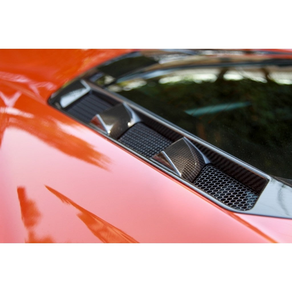chevrolet-corvette-c8-rear-hatch-vent-2020-up