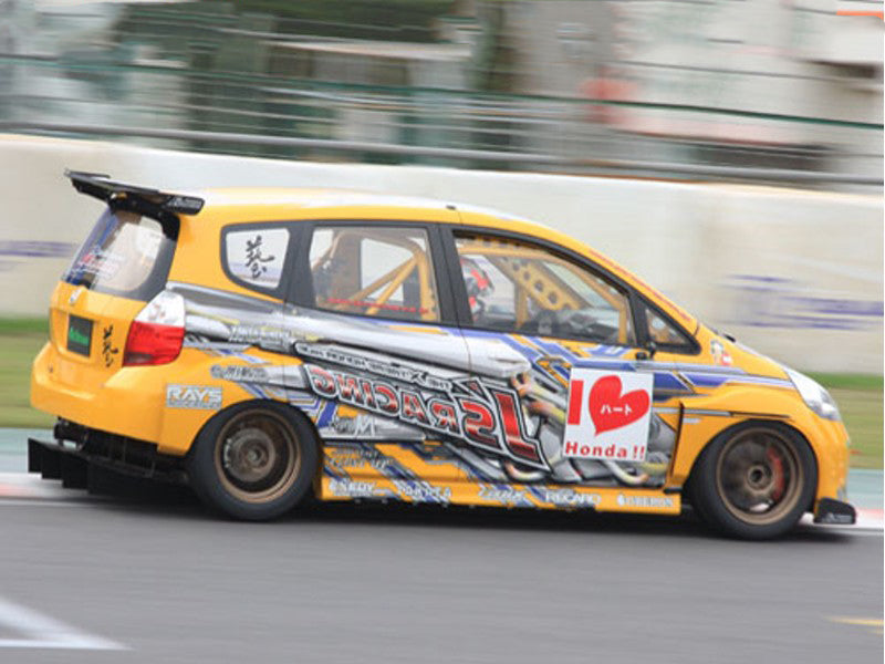 J's Racing 3D GT Wing (Type 1 / Wet Carbon / 1330mm) - Honda Fit GD 07-08