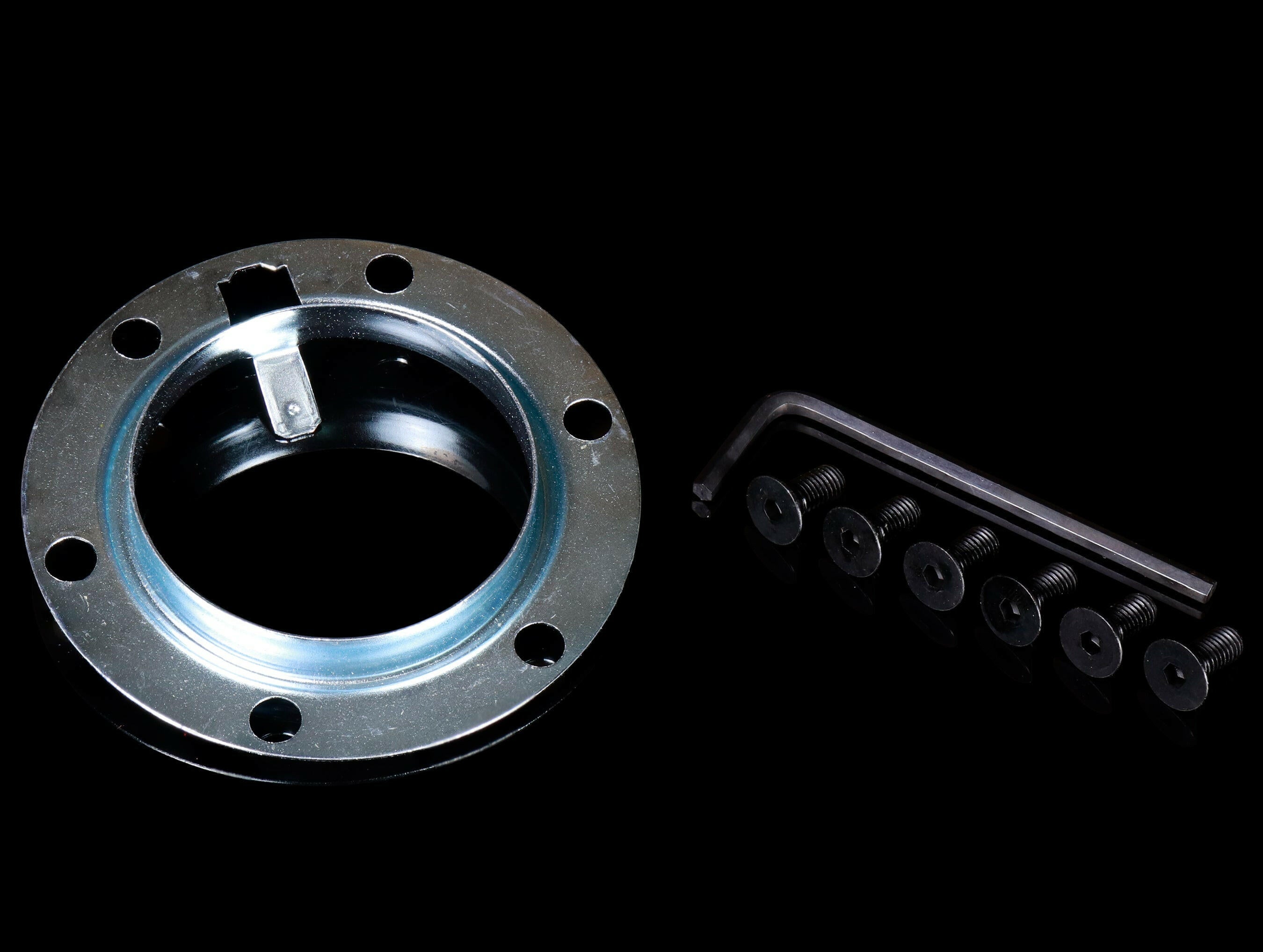 Momo Steering Wheel Hub - Mitsubishi / Dodge.