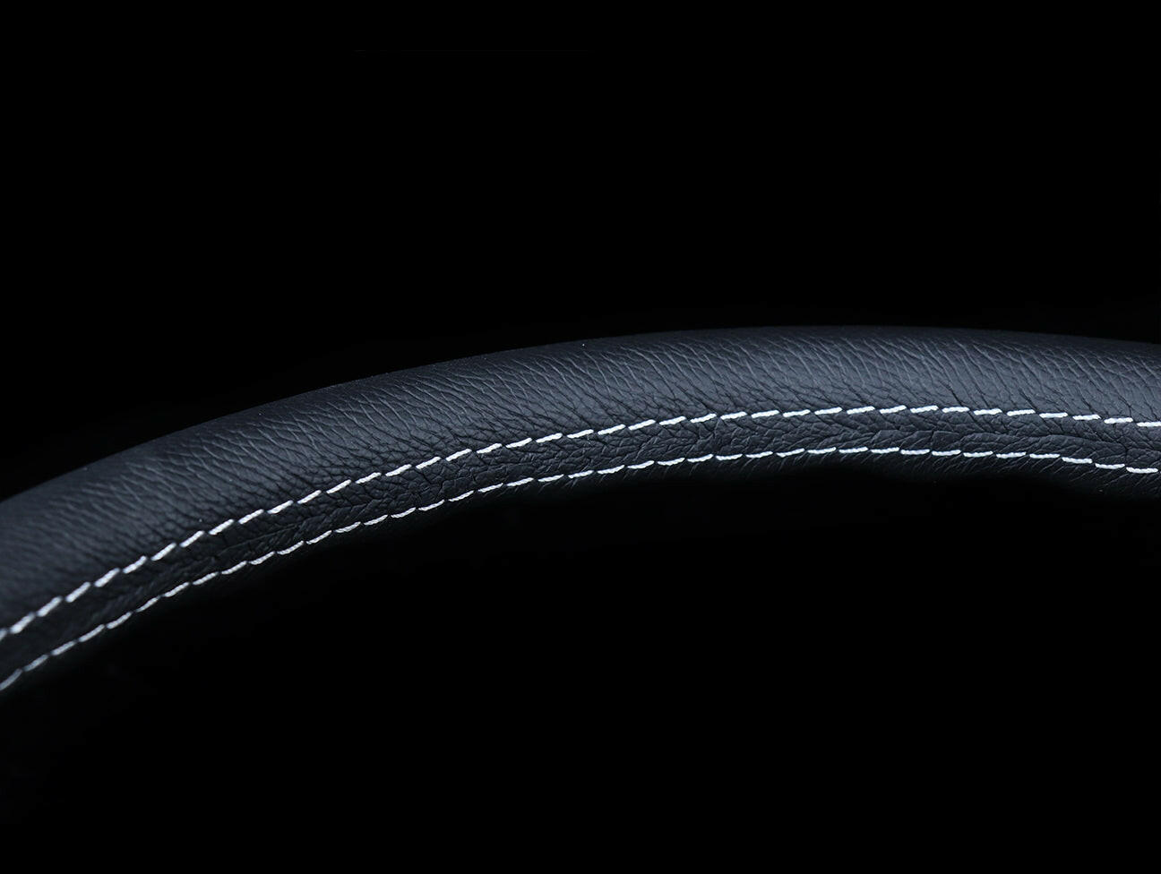 Momo California 360mm Steering Wheel.