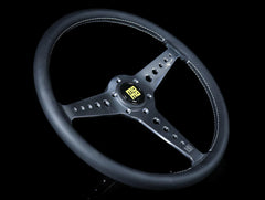 Momo California 360mm Steering Wheel.