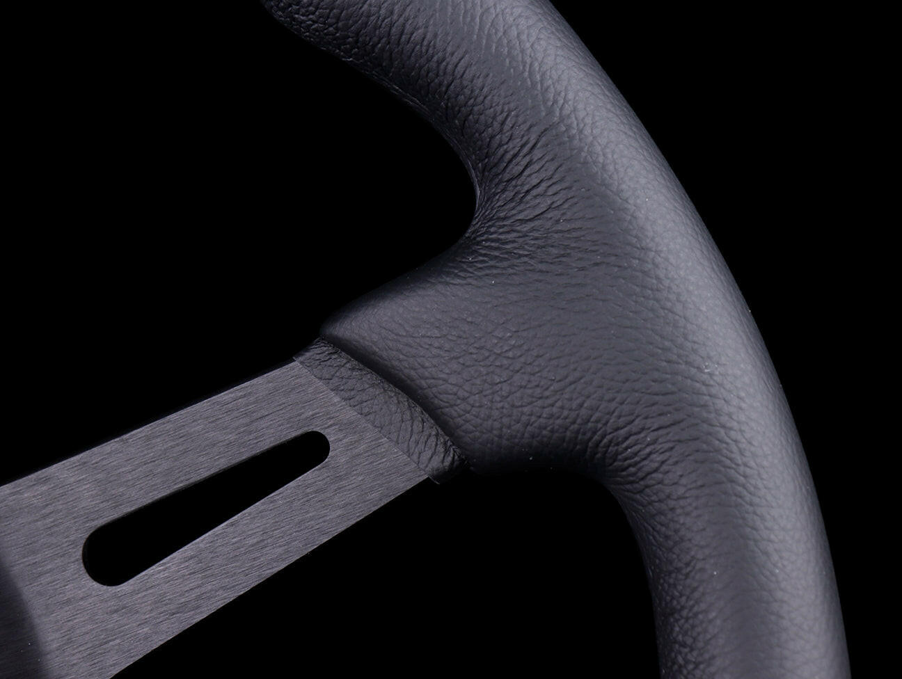 Momo Gotham 350mm Steering Wheel.