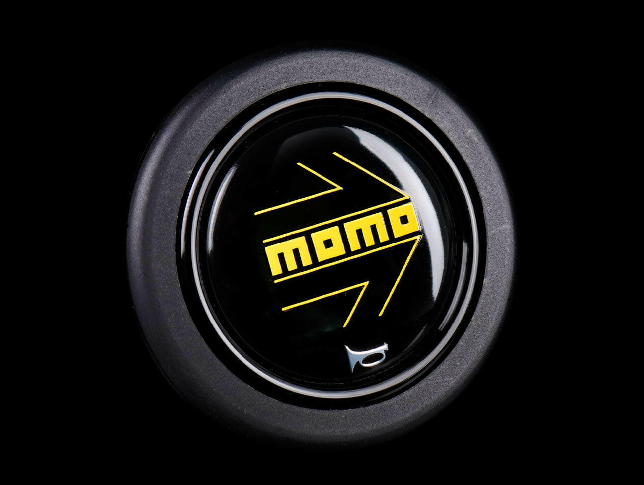 Momo Horn Button - Gloss Black - Yellow Logo.