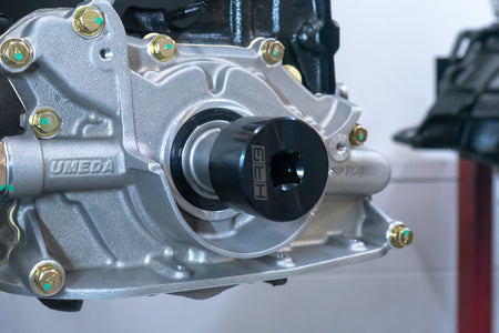 HRB Engine Crank Socket - Crank socket on engine