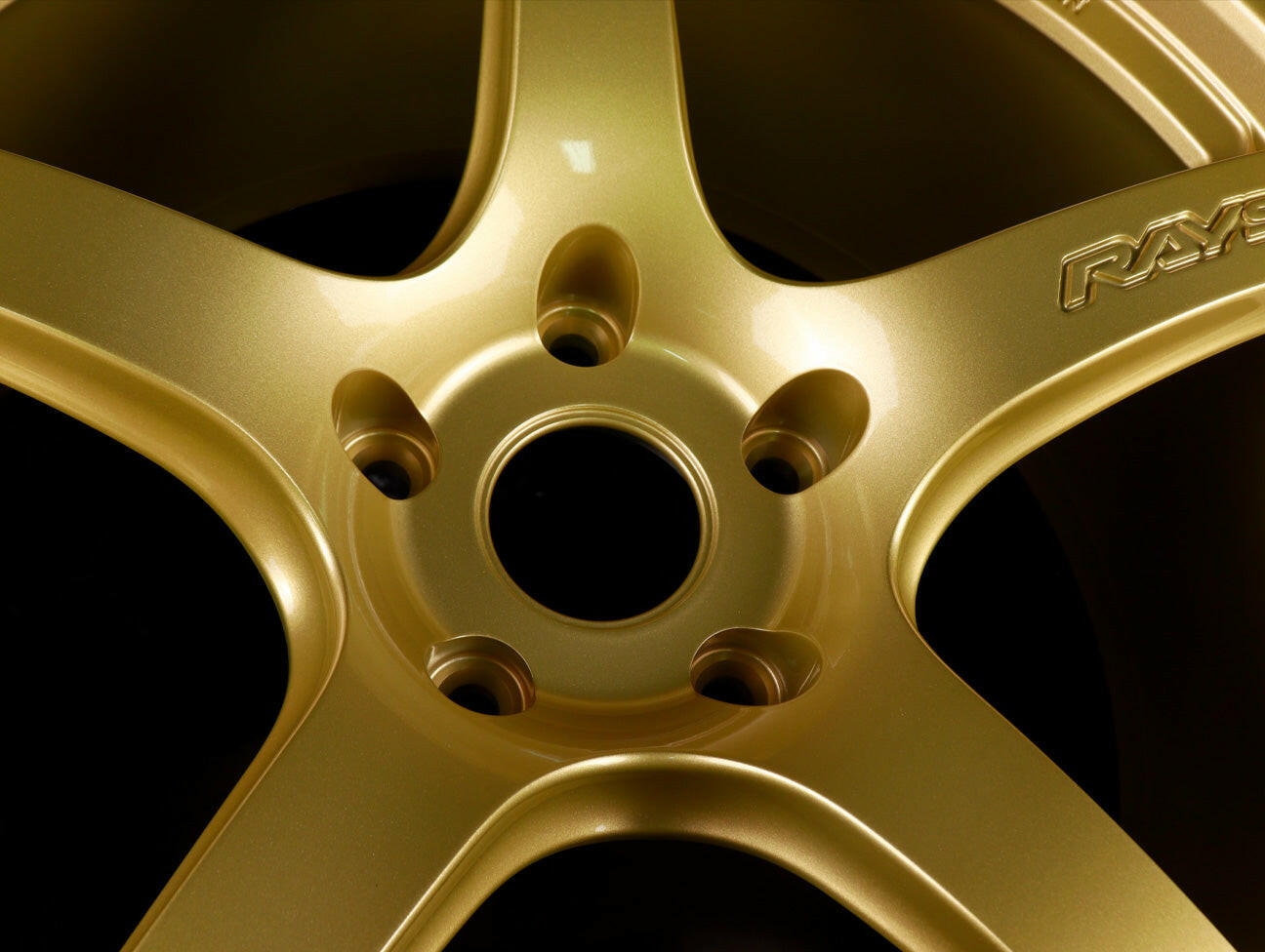 Rays Gram Lights 57CR Wheels - Gold 19x9.5 / 5x120 / +35.