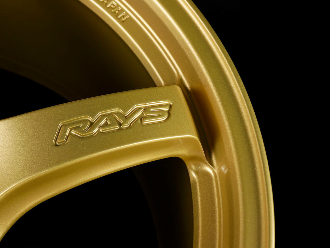 Rays Gram Lights 57CR Wheels - Gold 19x9.5 / 5x120 / +35.