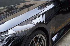 Vented Dry Carbon Fiber Front Fenders With Blades - BMW G87.