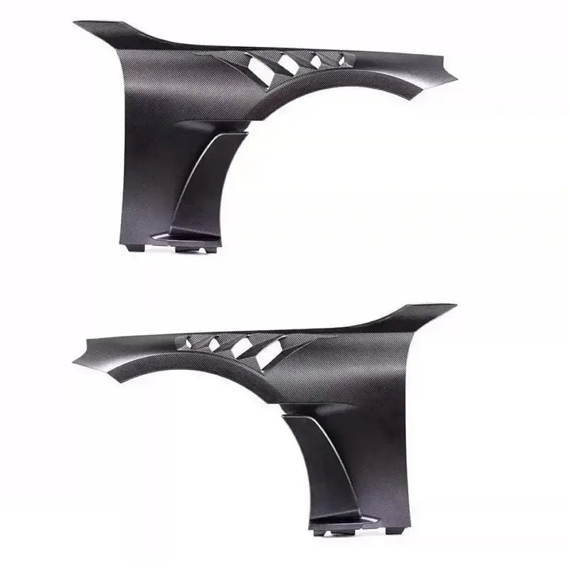 Aggressive Vented Dry Carbon Fiber Front Fenders With Blades - BMW G87.