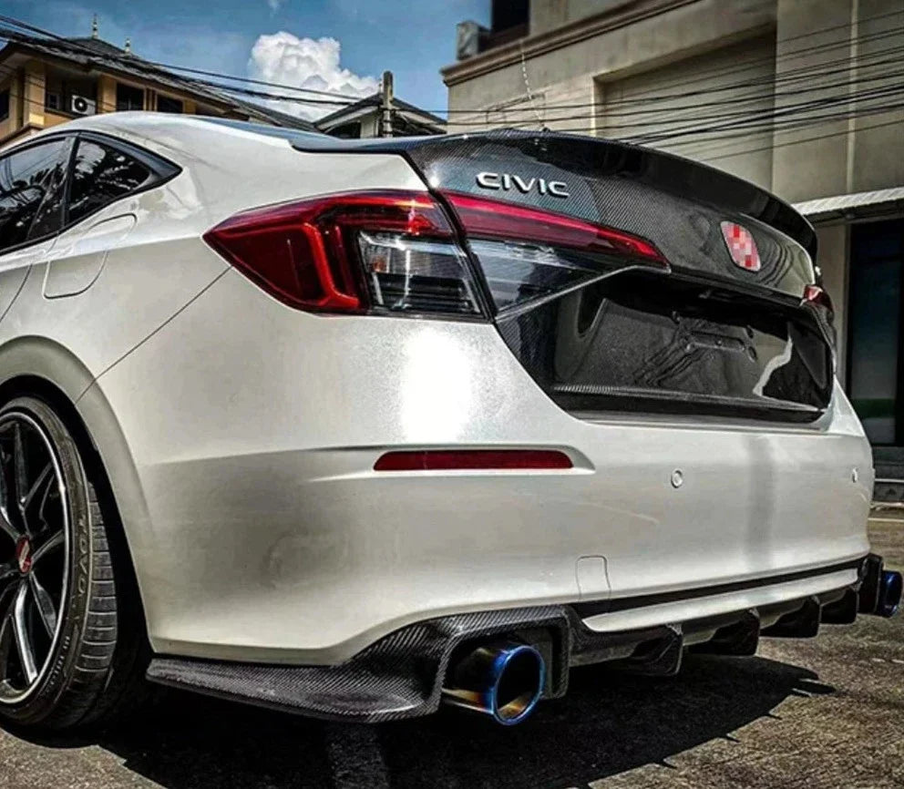 Carbon Fiber Rear Duckbill Trunk - Honda Civic FE1 Sedan.