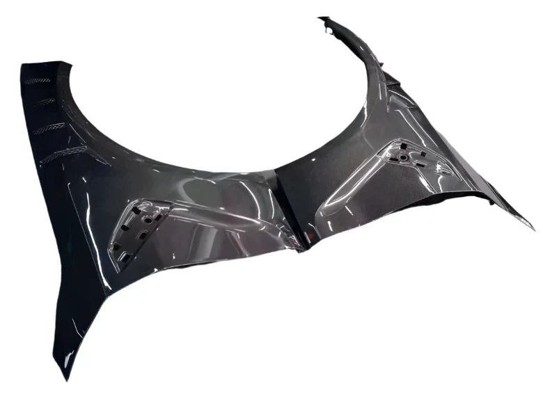 Carbon Fiber Front Vented Fenders - BMW G80 M3 & G82 / G83 M4.
