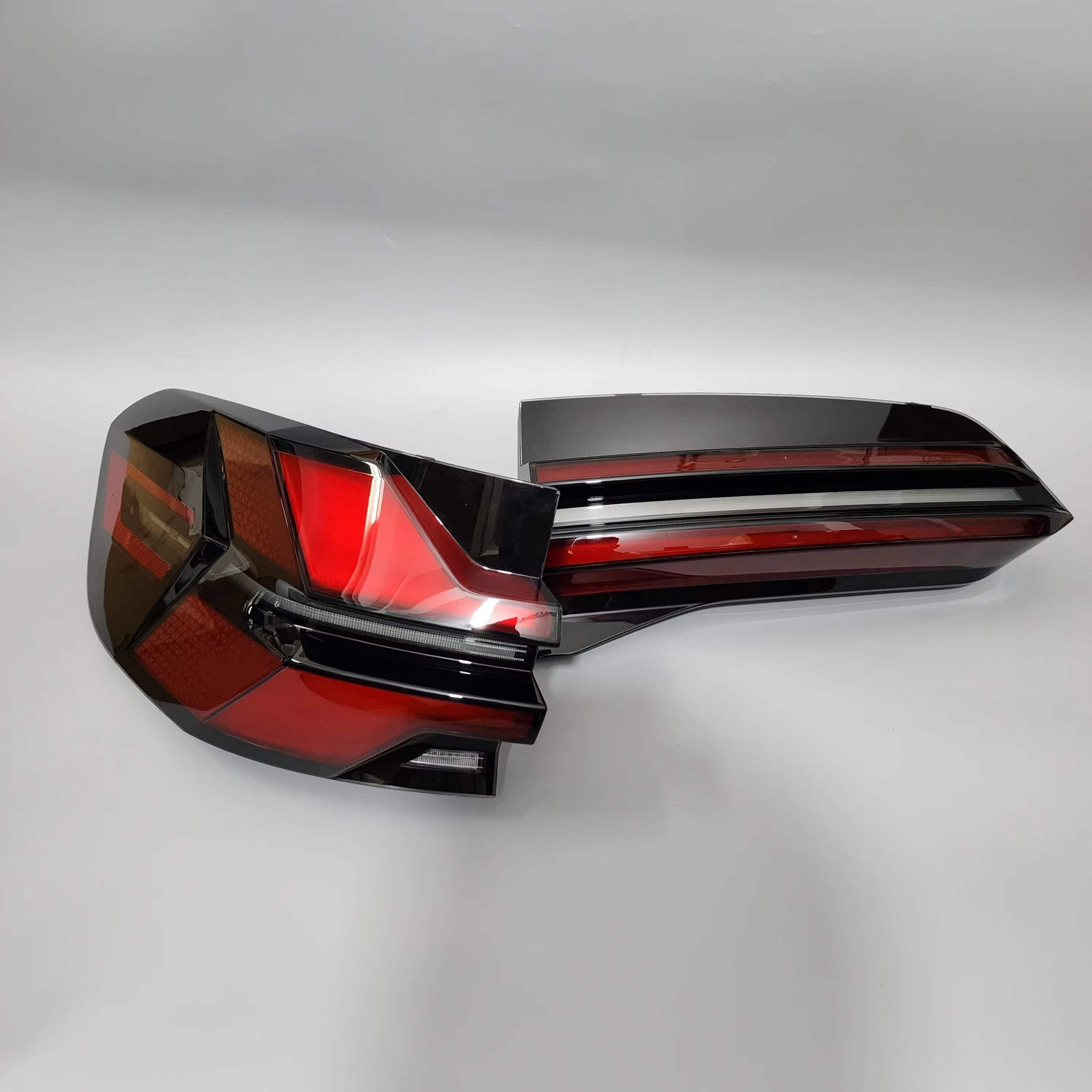 LCI Style Rear Taillights - BMW F95 X5M & G05 X5.