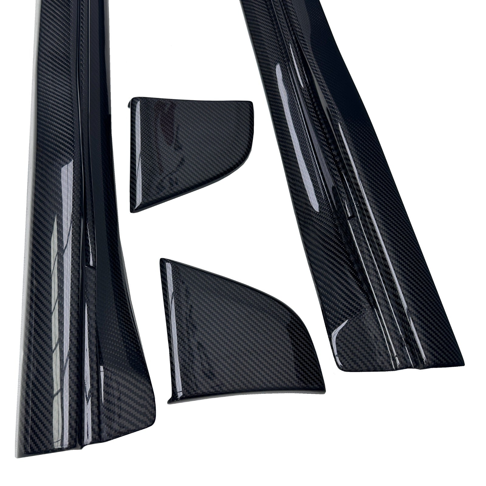 Dry Carbon Fiber Side Skirts w/ Winglet - porsche 911 992 Turbo S.