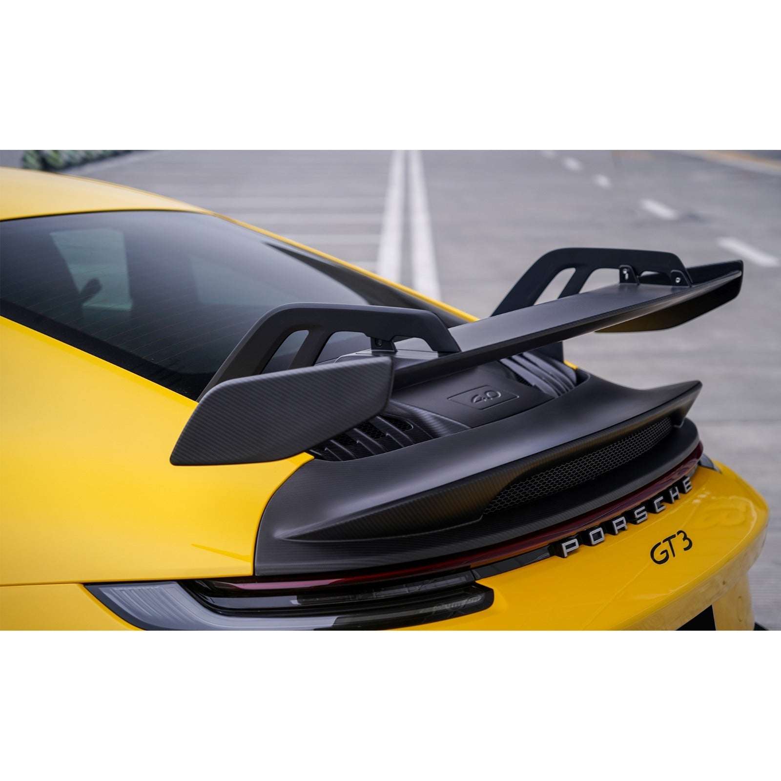 GT3 Style Rear Engine Cover Lid - Porsche 911 992.