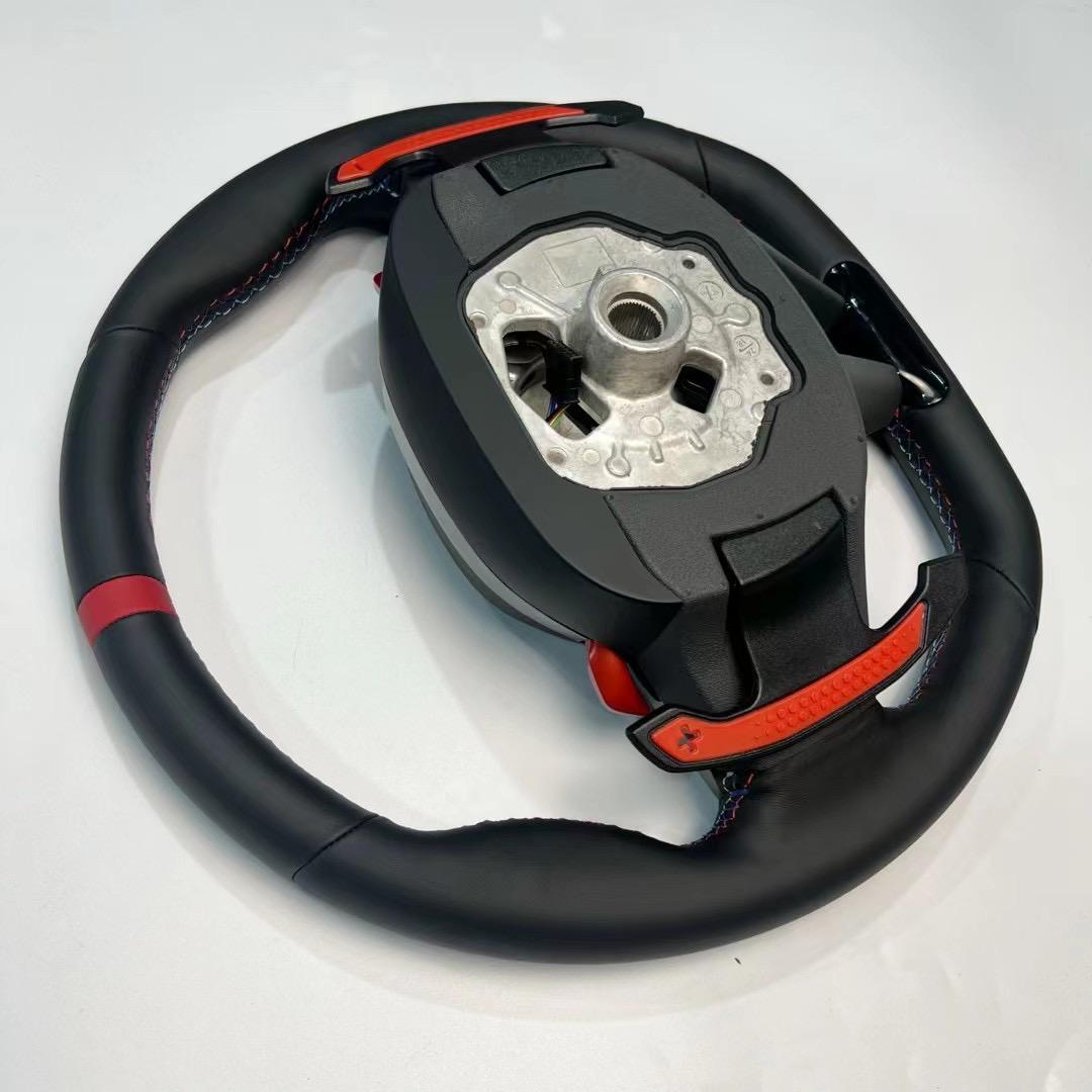 2025 LCI Steering Wheel w/ Carbon Fiber Trim Complete Replacement- BMW G Chassis.
