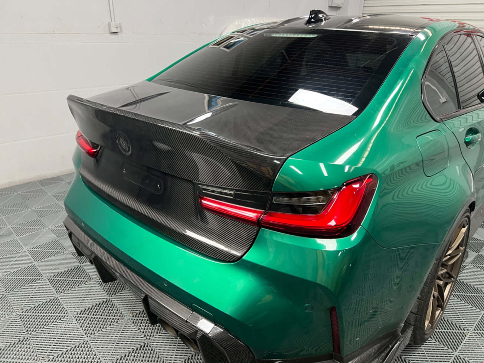 Prepreg Carbon Fiber CSL Trunk - BMW G80 M3/G82/G83 M4.