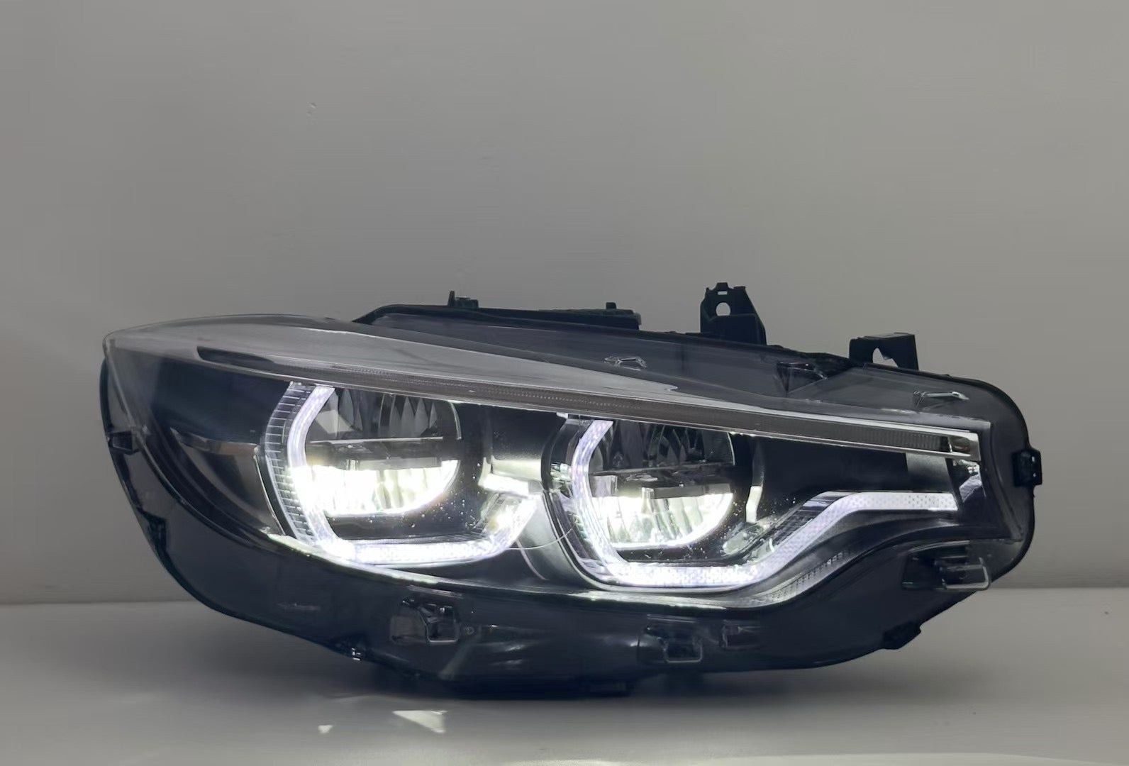 F8X Yellow/White Switchable IKON V2 Headlights - F80 M3 F82 F83 M4.