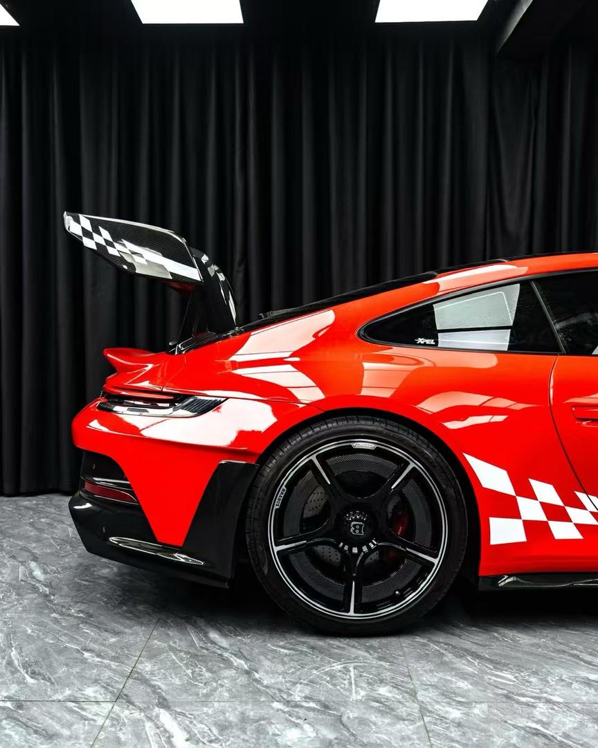 Full carbon Fiber GT3RS Conversion Body Kit - Porsche 992.