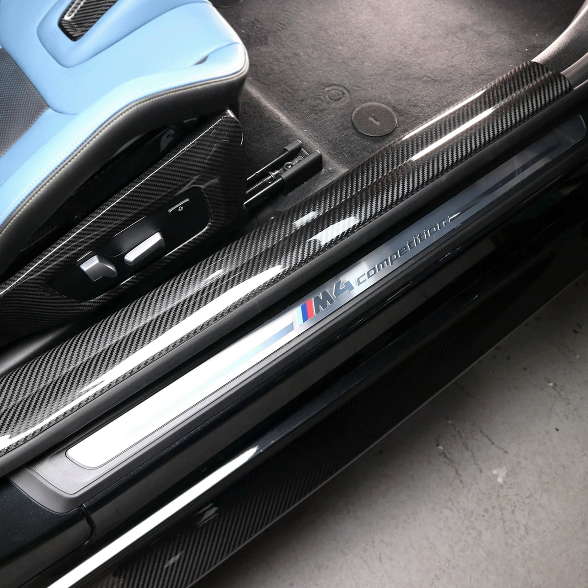 Carbon Fiber Door Sills - BMW G82/G22 M4 3 Series.