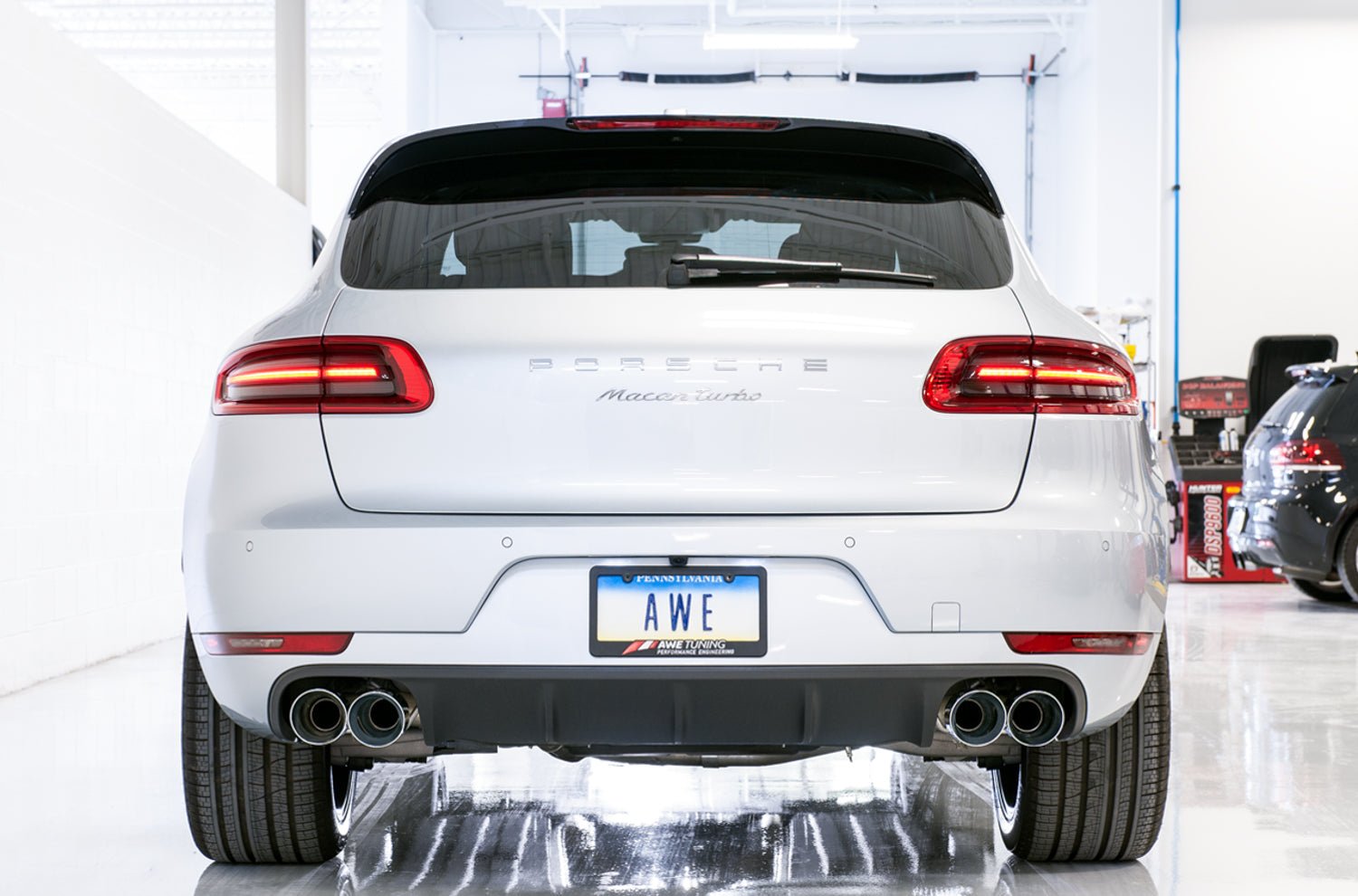 AWE Exhaust Suite for '15-'18 Porsche Macan S / Macan GTS.
