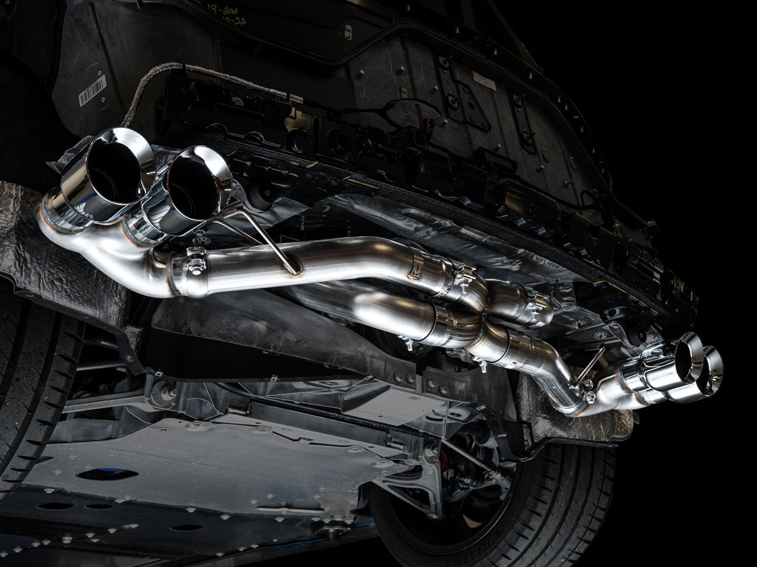 AWE Exhaust Suite for the Chevrolet C8 Corvette Stingray & E - Ray - SBX Performance