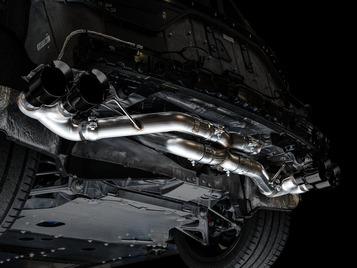 AWE Exhaust Suite for the Chevrolet C8 Corvette Stingray & E - Ray - SBX Performance