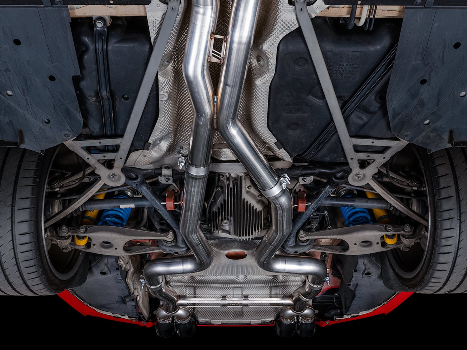 AWE Gen2 Exhaust Suite for the BMW F8X M3/M4.
