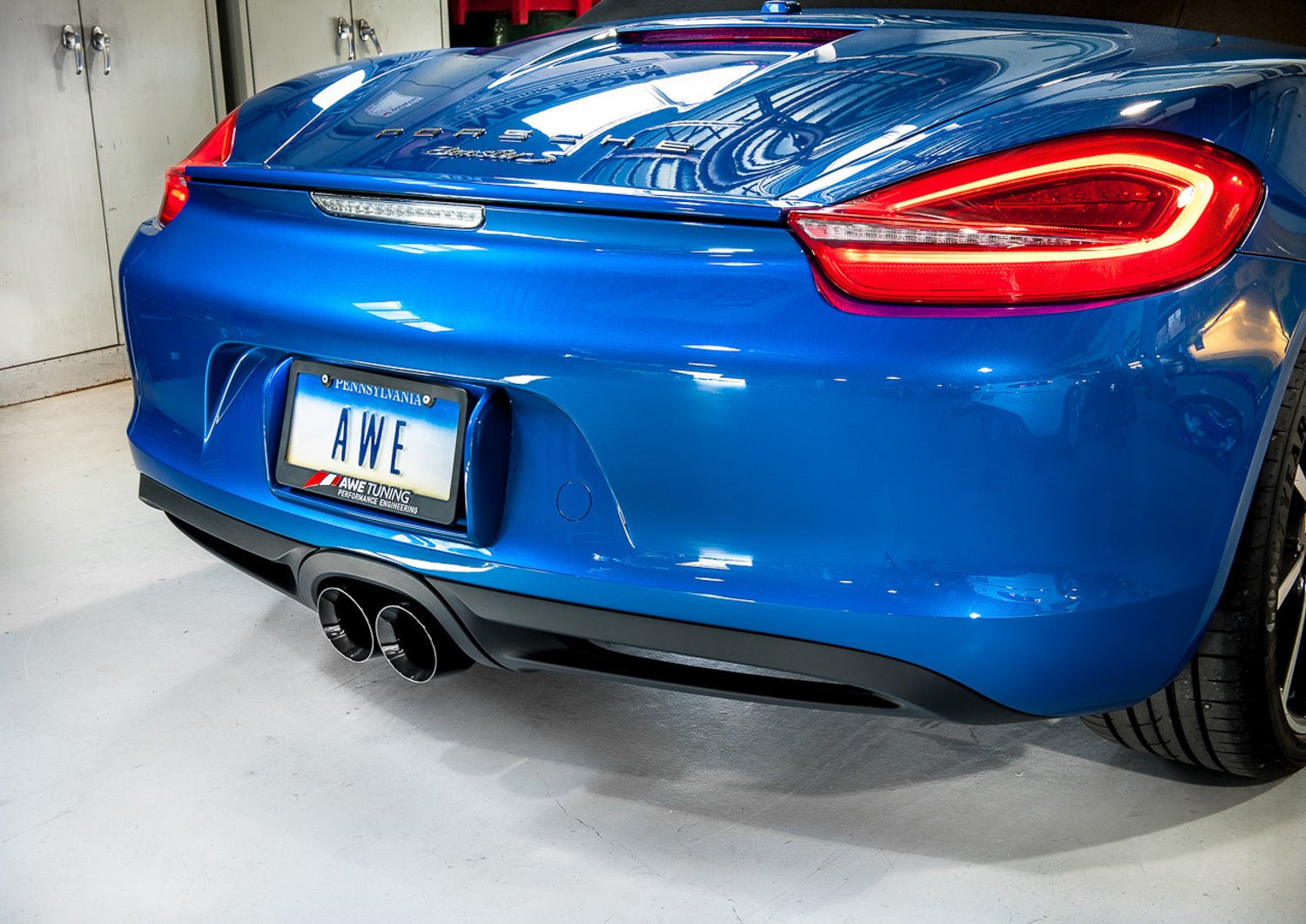AWE Performance Exhaust for Porsche 981 Cayman.